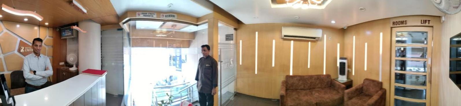 Hotel Zenith Surat Exterior foto